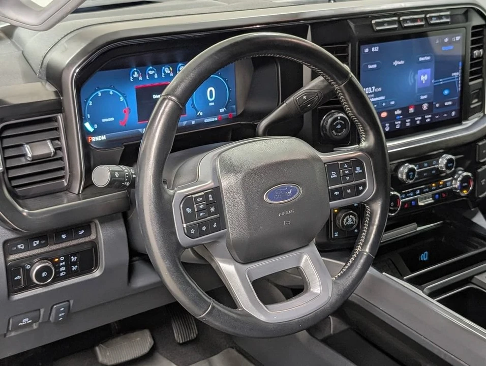 2024 Ford Super Duty 5th Gen - Image 13 of 31