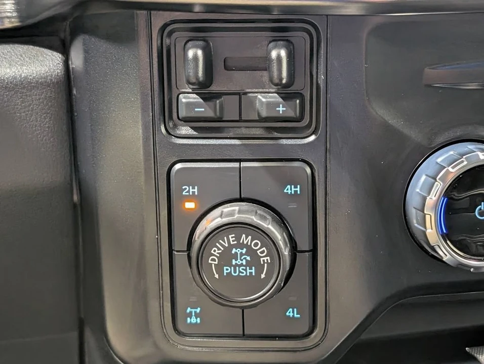 2024 Ford Super Duty 5th Gen - Image 7 of 31