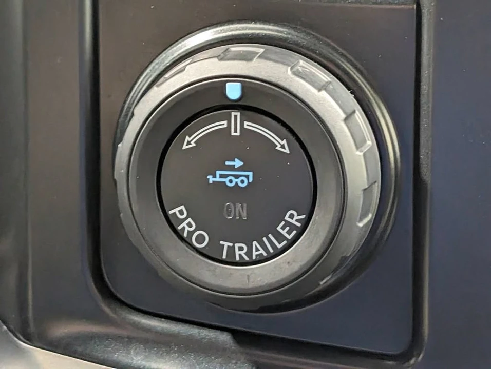 2024 Ford Super Duty 5th Gen - Image 6 of 31