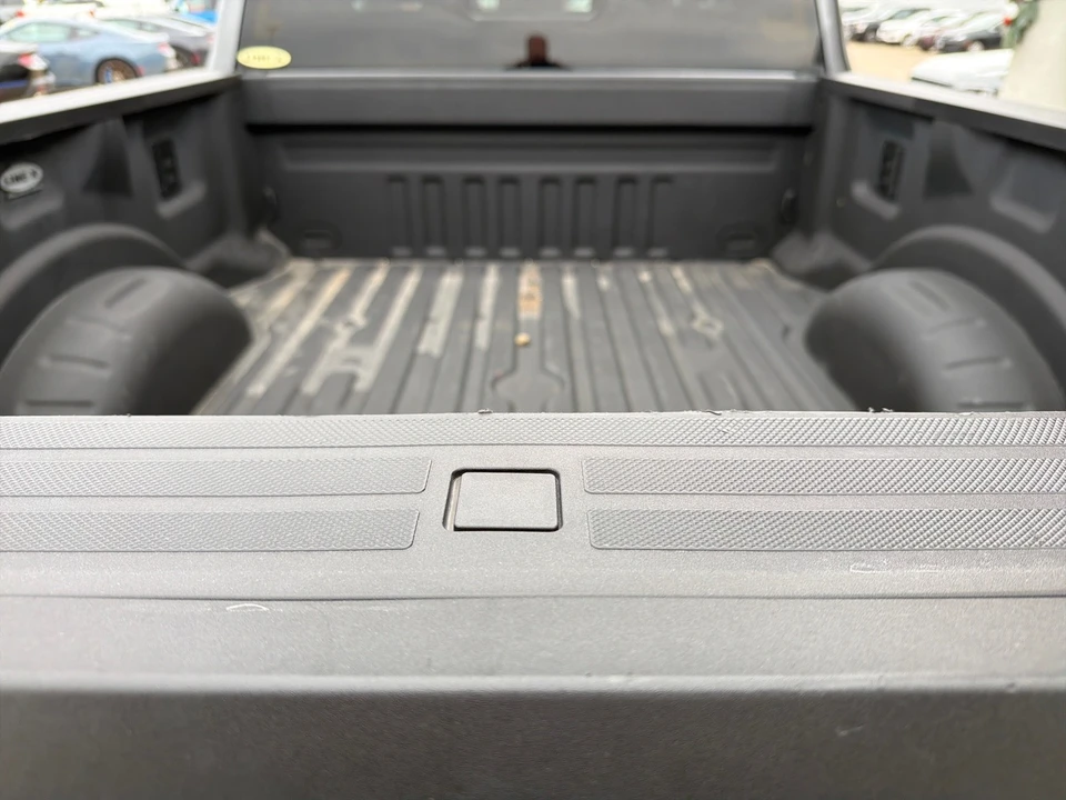 2024 Ford Super Duty 5th Gen - Image 11 of 31