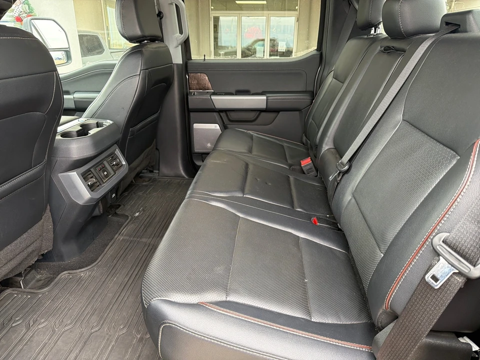 2024 Ford Super Duty 5th Gen - Image 24 of 31