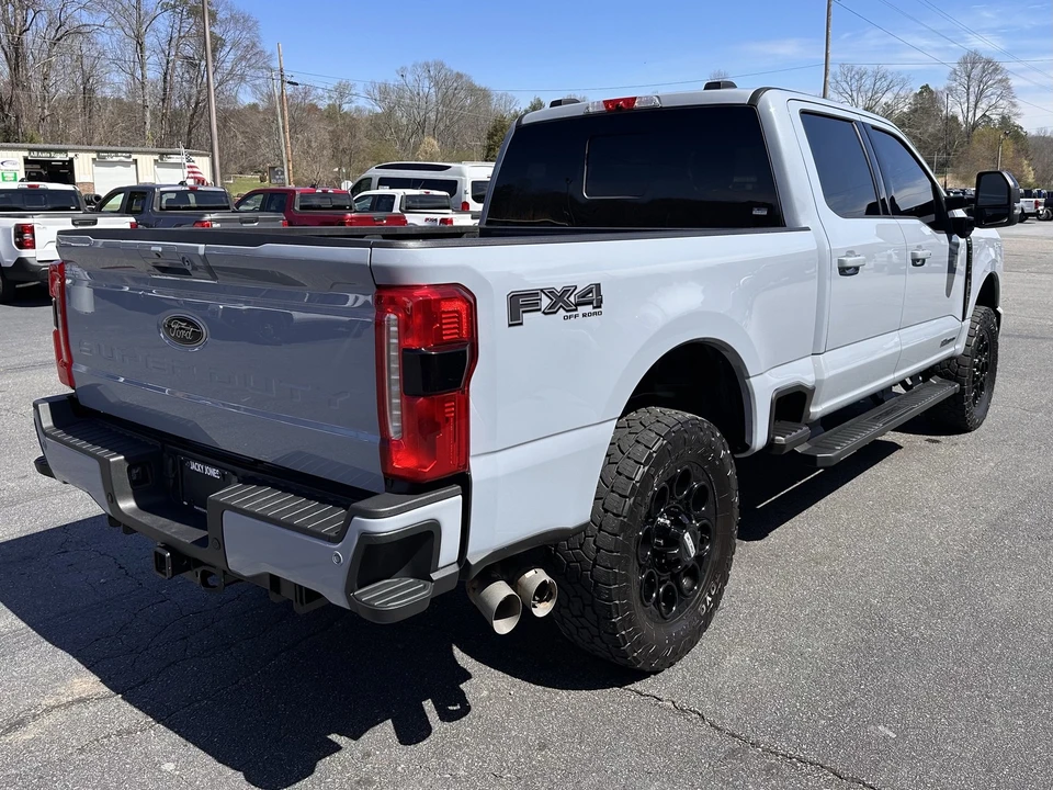 2024 Ford Super Duty 5th Gen - Image 5 of 30