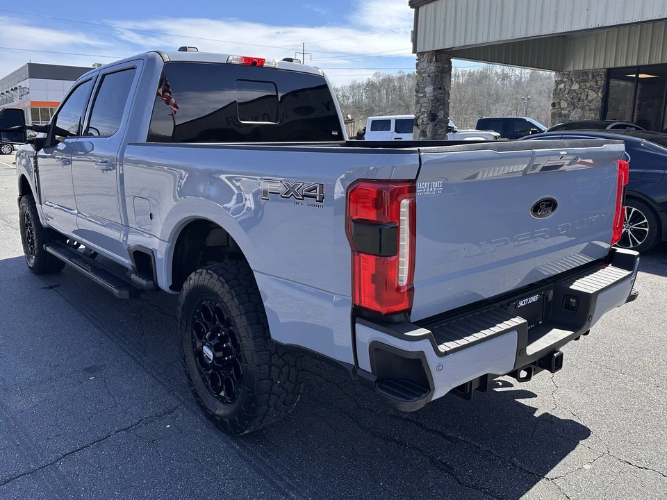 2024 Ford Super Duty 5th Gen - Image 7 of 30