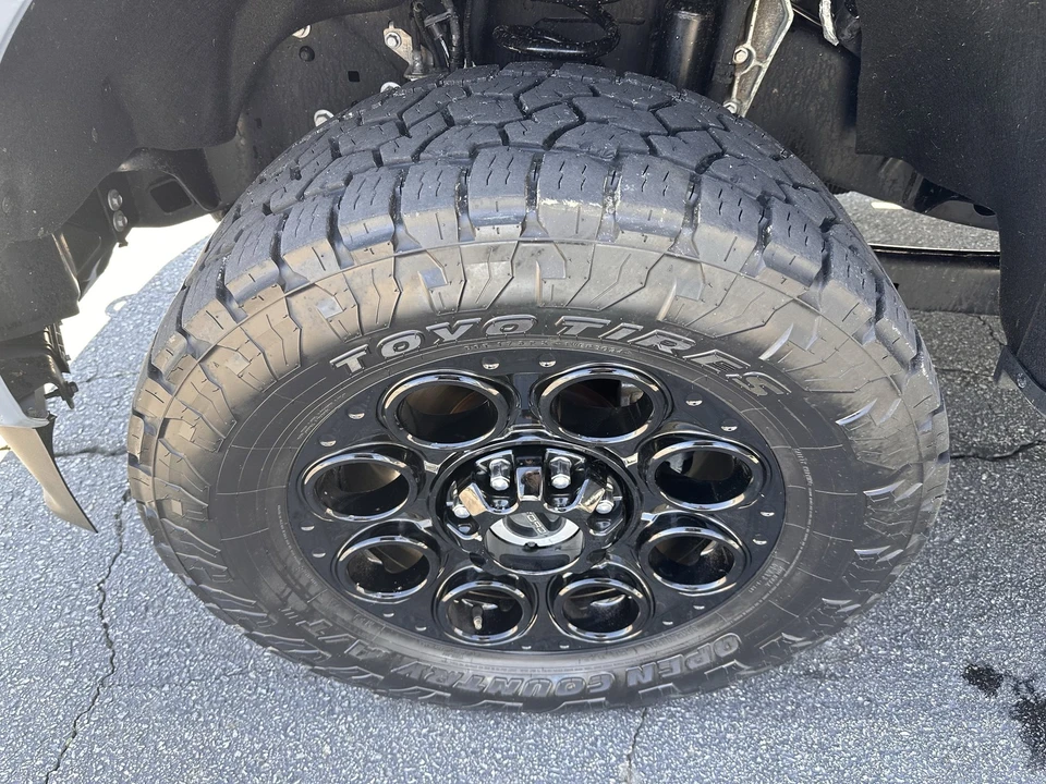2024 Ford Super Duty 5th Gen - Image 29 of 30