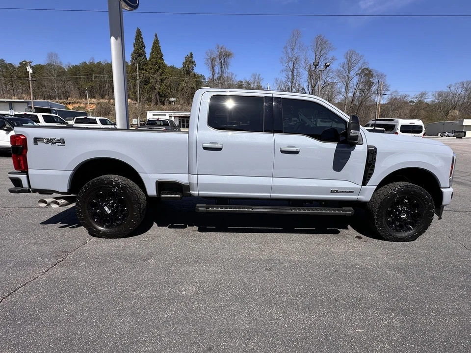 2024 Ford Super Duty 5th Gen - Image 4 of 30