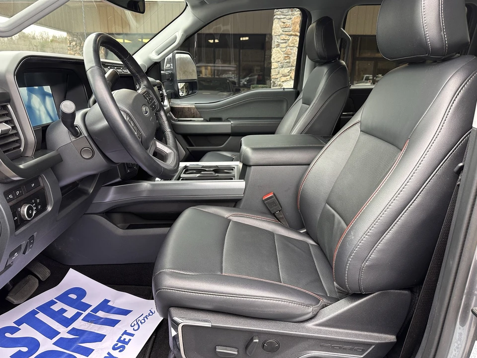 2024 Ford Super Duty 5th Gen - Image 11 of 12