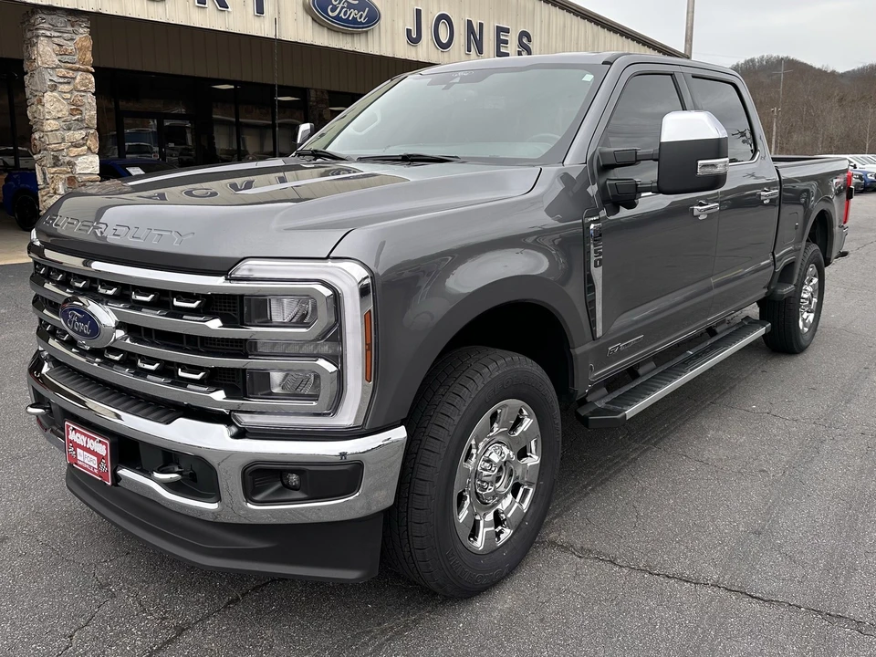 2024 Ford Super Duty 5th Gen - Image 2 of 31
