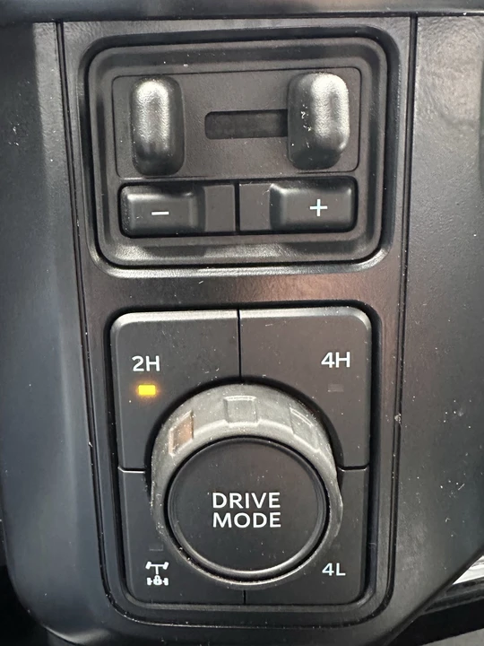 2024 Ford Super Duty 5th Gen - Image 20 of 31