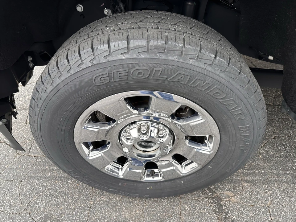 2024 Ford Super Duty 5th Gen - Image 30 of 31