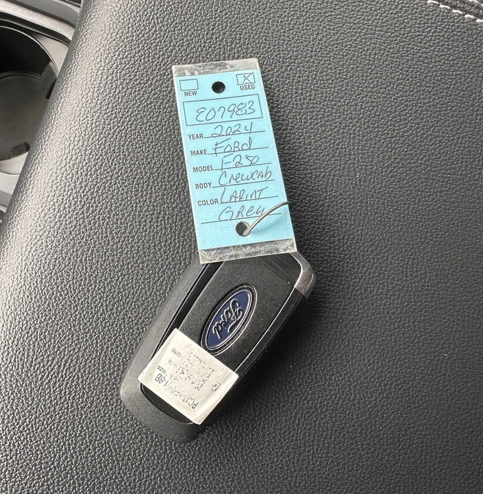2024 Ford Super Duty 5th Gen - Image 29 of 31