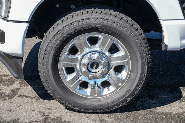 2024 Ford Super Duty 5th Gen - Image 9 of 31