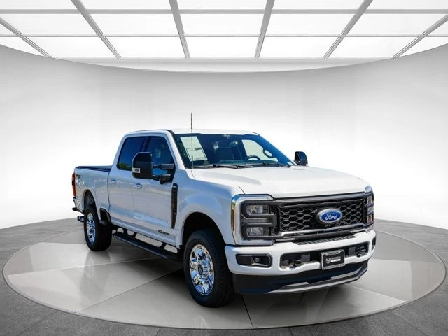 2024 Ford Super Duty 5th Gen - Image 5 of 31