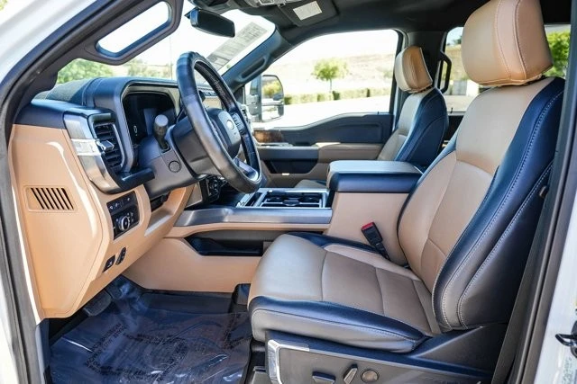 2024 Ford Super Duty 5th Gen - Image 17 of 31