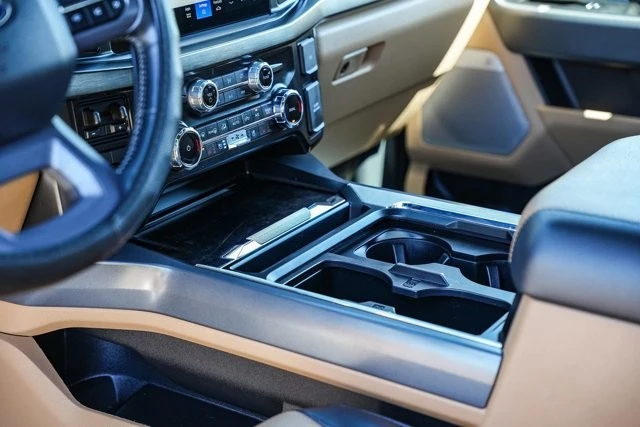 2024 Ford Super Duty 5th Gen - Image 21 of 31
