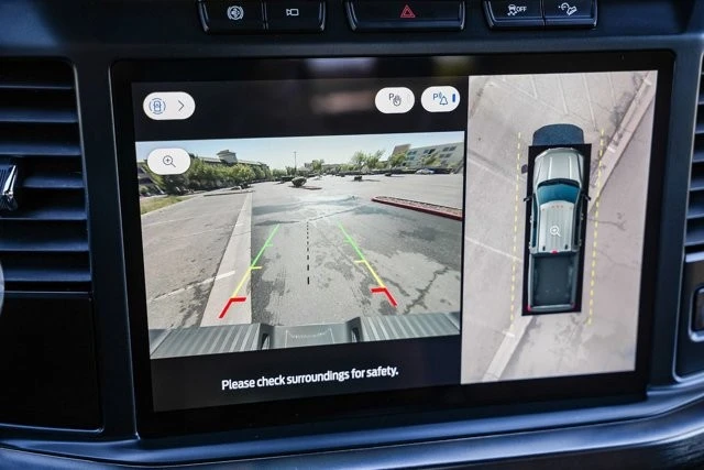 2024 Ford Super Duty 5th Gen - Image 23 of 31