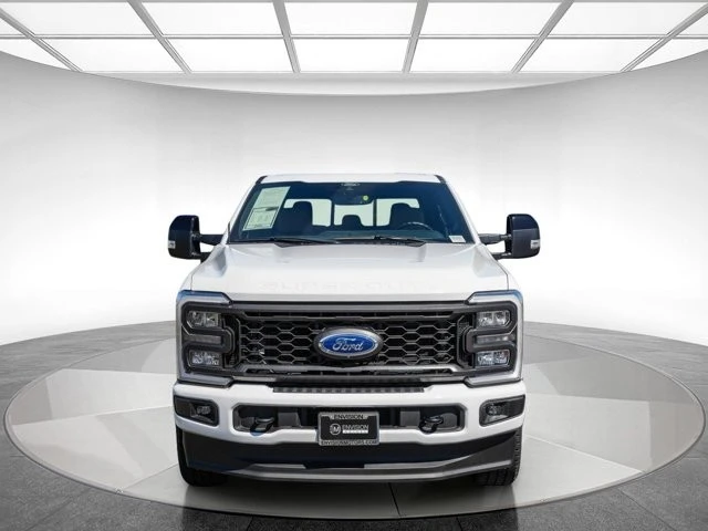 2024 Ford Super Duty 5th Gen - Image 6 of 31