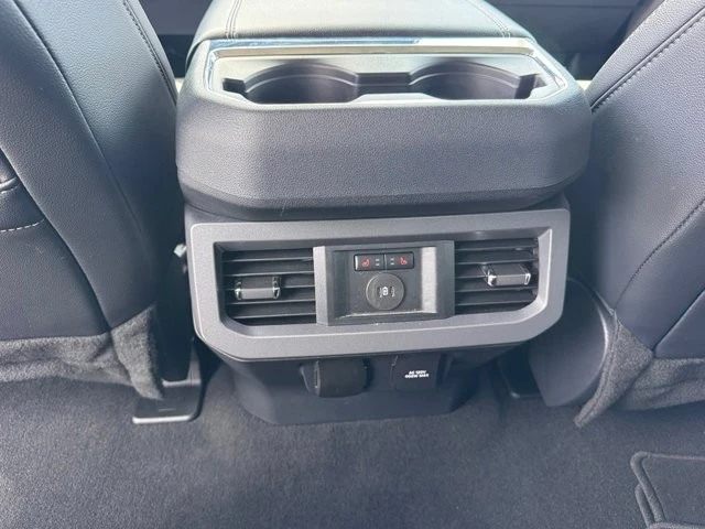 2024 Ford Super Duty 5th Gen - Image 28 of 31