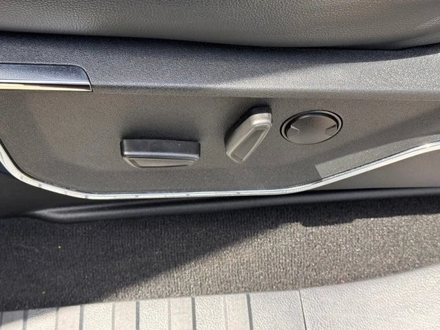 2024 Ford Super Duty 5th Gen - Image 18 of 31