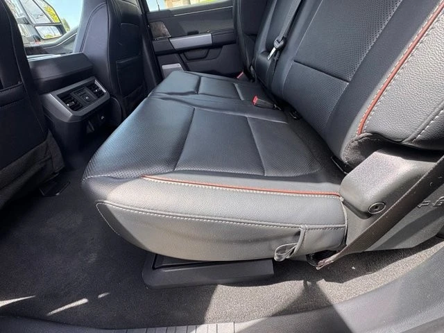 2024 Ford Super Duty 5th Gen - Image 29 of 31