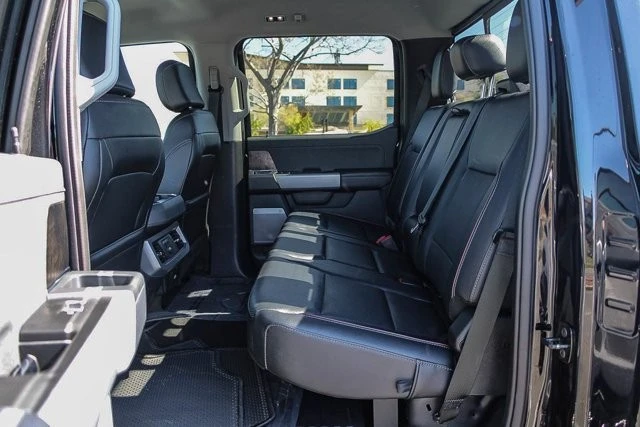 2024 Ford Super Duty 5th Gen - Image 17 of 31