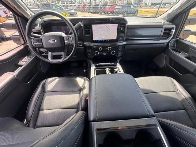2024 Ford Super Duty 5th Gen - Image 26 of 31