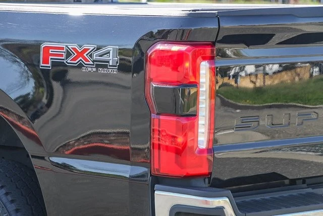 2024 Ford Super Duty 5th Gen - Image 10 of 12