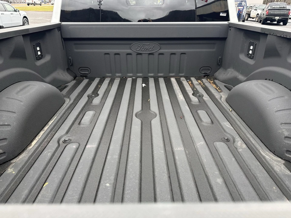 2024 Ford Super Duty 5th Gen - Image 9 of 12