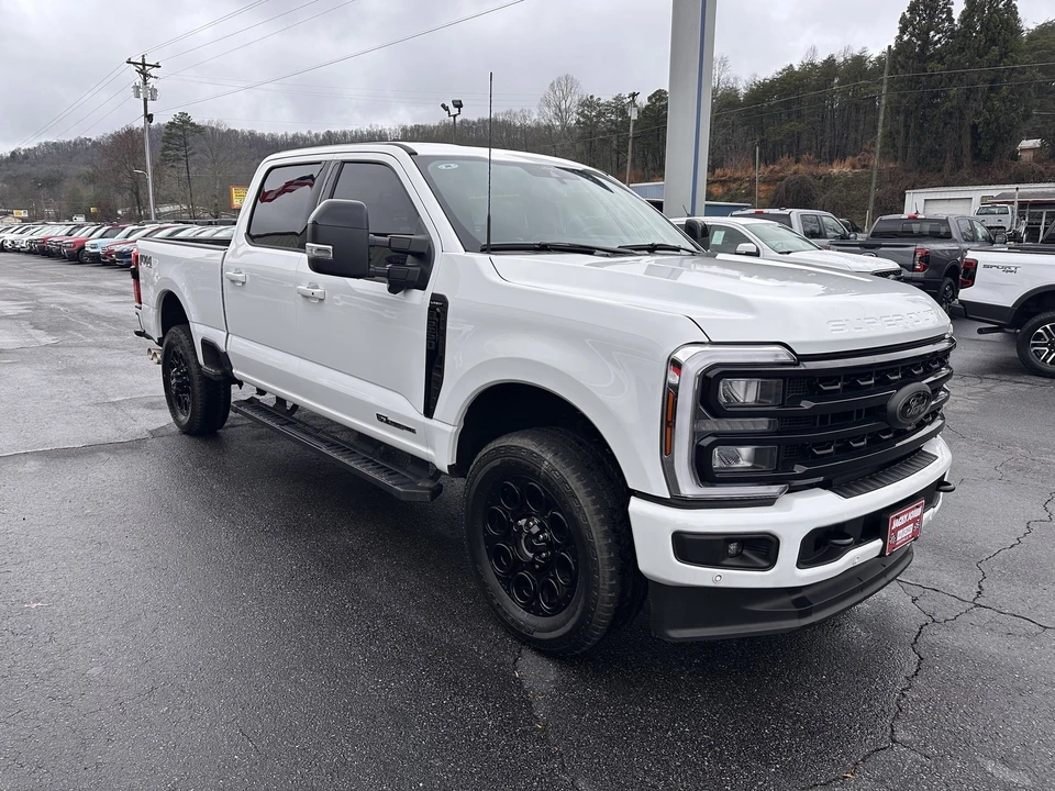 2024 Ford Super Duty 5th Gen - Image 4 of 12