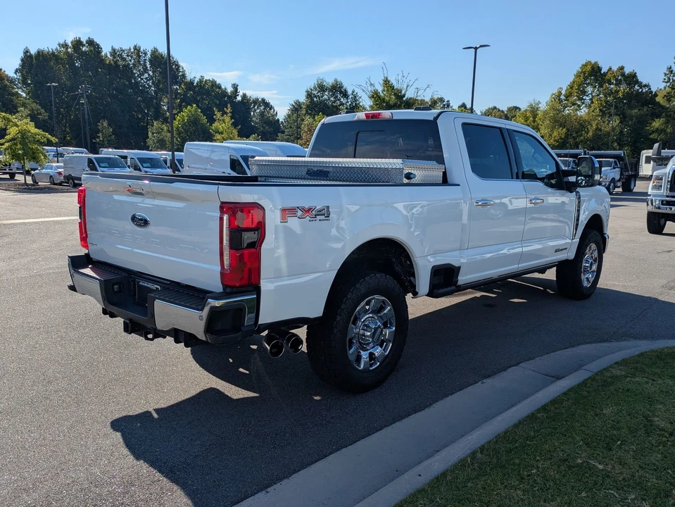 2024 Ford Super Duty 5th Gen - Image 4 of 12