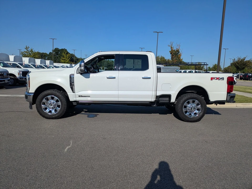 2024 Ford Super Duty 5th Gen - Image 7 of 12
