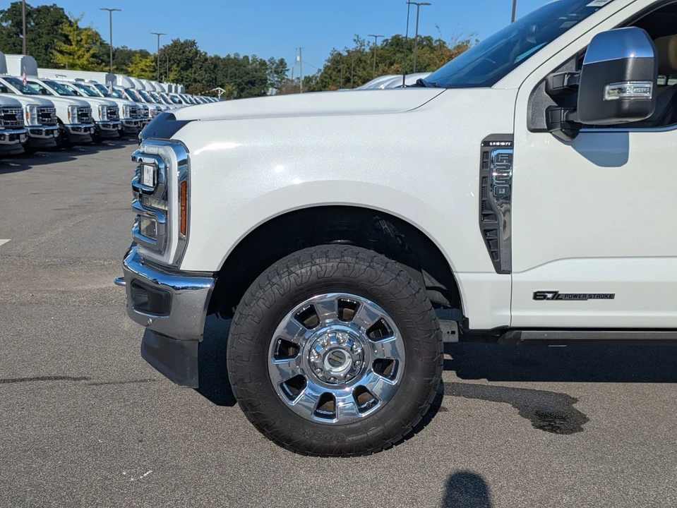2024 Ford Super Duty 5th Gen - Image 11 of 12