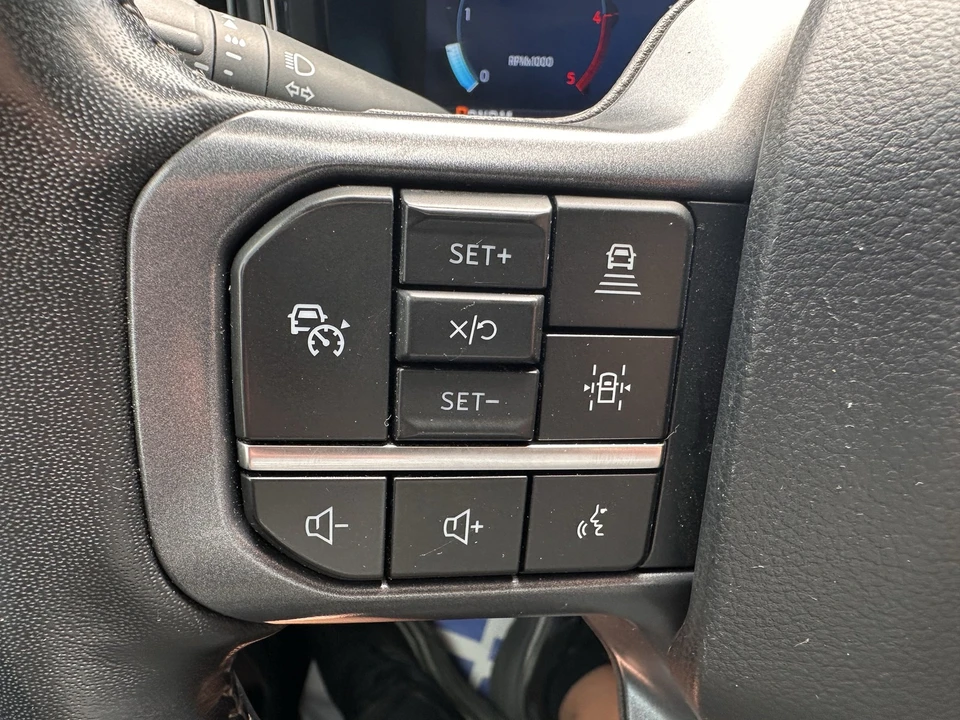 2024 Ford Super Duty 5th Gen - Image 24 of 31