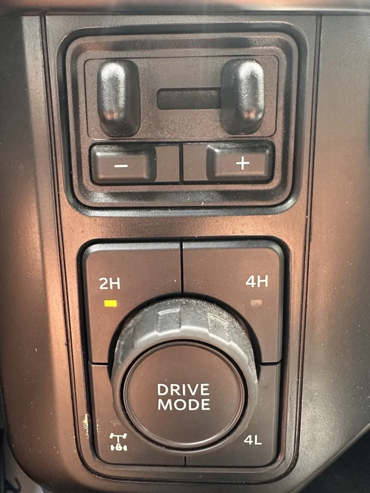 2024 Ford Super Duty 5th Gen - Image 22 of 31