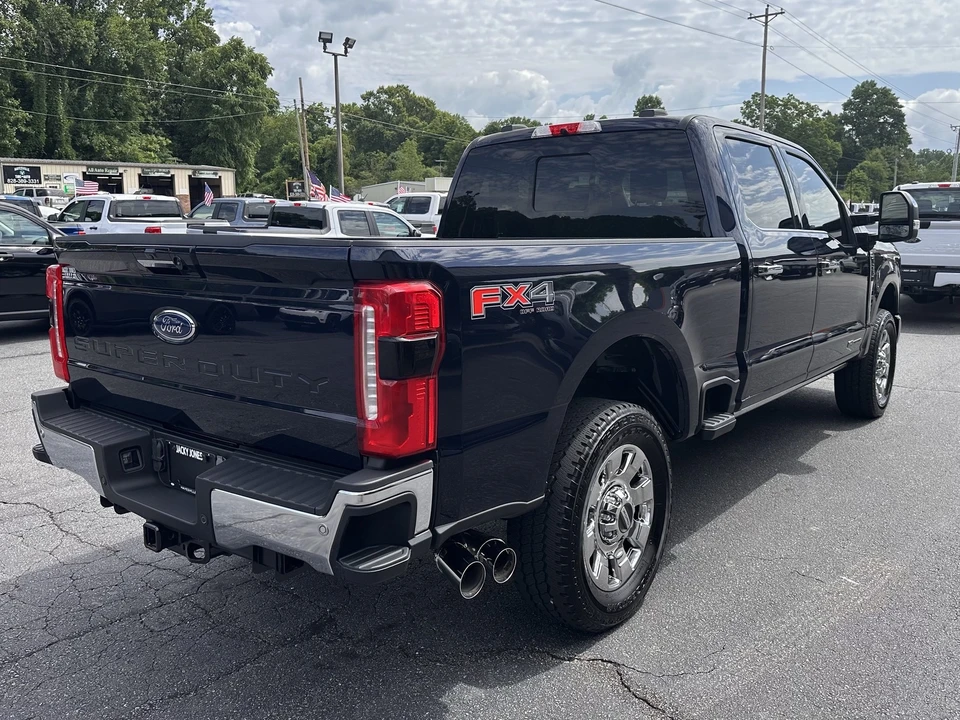2024 Ford Super Duty 5th Gen - Image 6 of 31