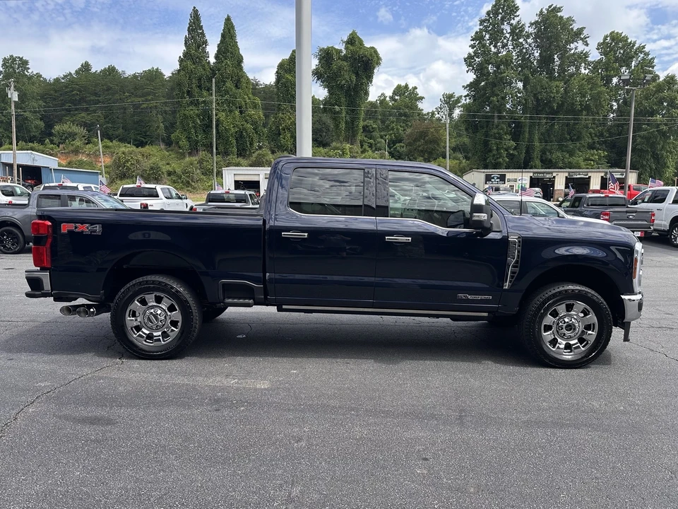 2024 Ford Super Duty 5th Gen - Image 5 of 31