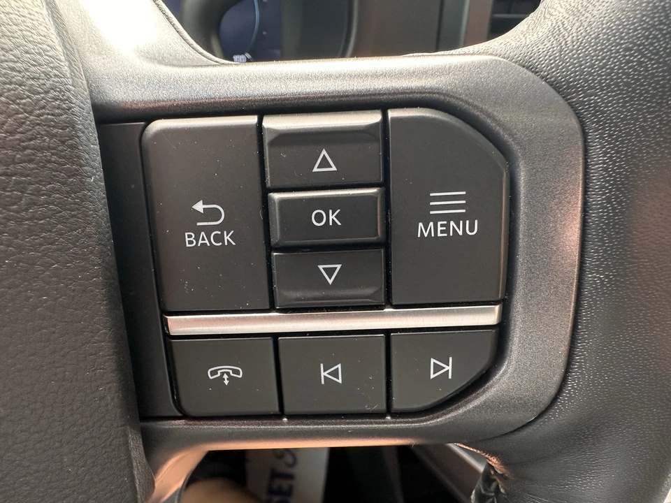 2024 Ford Super Duty 5th Gen - Image 25 of 31