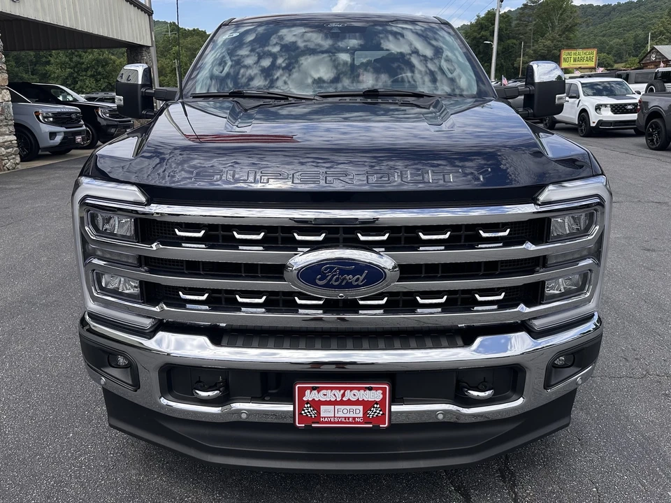 2024 Ford Super Duty 5th Gen - Image 3 of 31