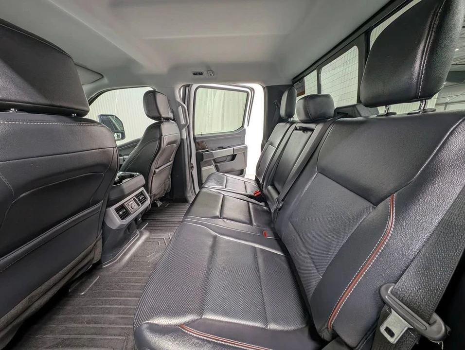 2024 Ford Super Duty 5th Gen - Image 19 of 31