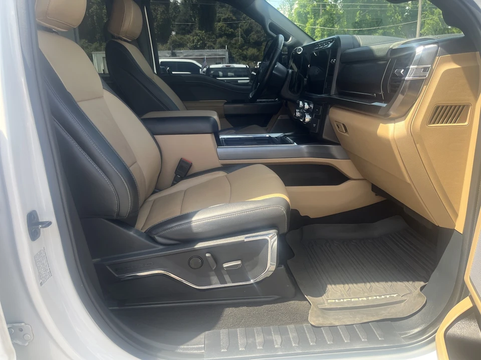 2024 Ford Super Duty 5th Gen - Image 13 of 31