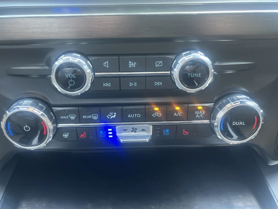 2024 Ford Super Duty 5th Gen - Image 30 of 31