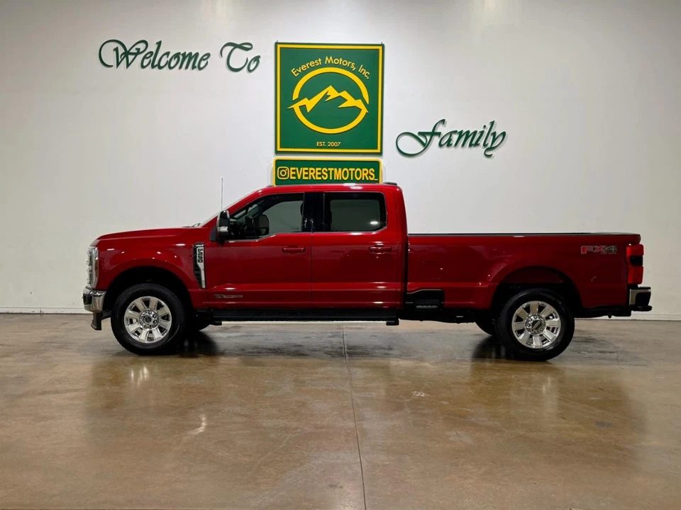 2024 Ford Super Duty 5th Gen - Image 5 of 31
