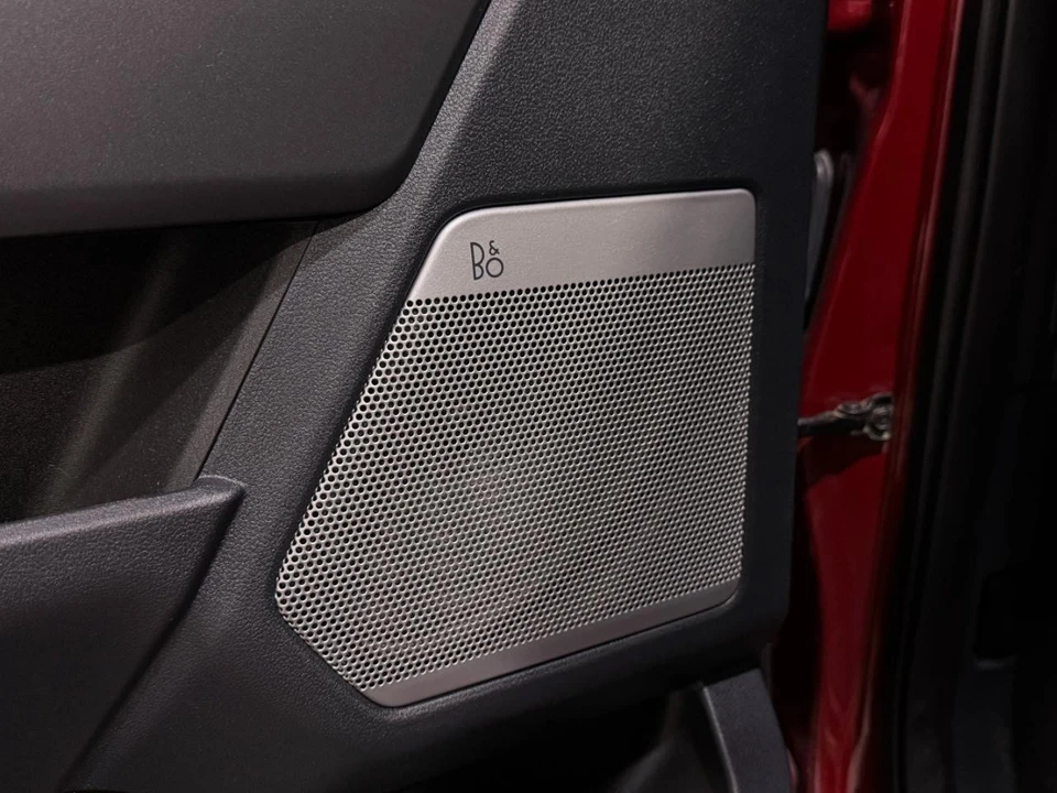 2024 Ford Super Duty 5th Gen - Image 14 of 31