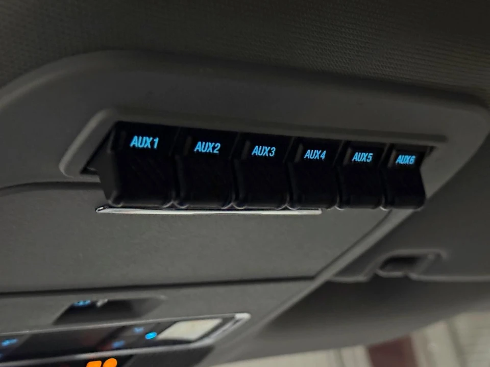 2024 Ford Super Duty 5th Gen - Image 10 of 31