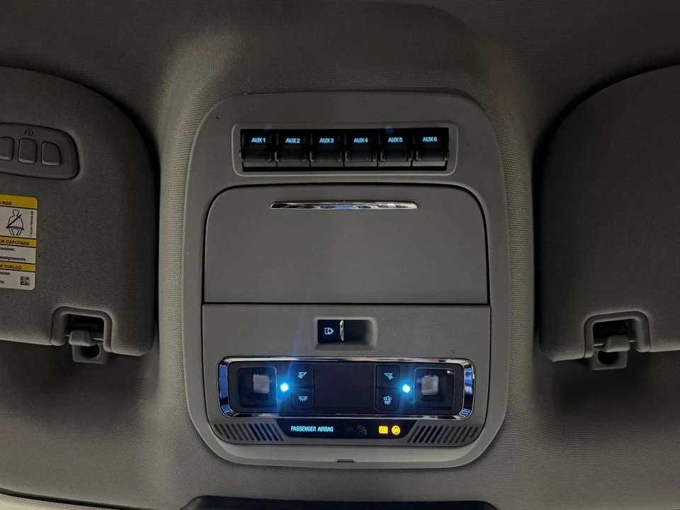 2024 Ford Super Duty 5th Gen - Image 9 of 31