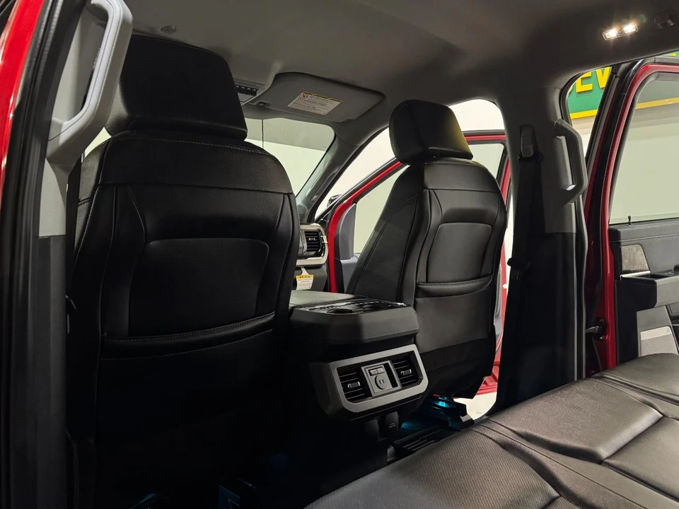 2024 Ford Super Duty 5th Gen - Image 16 of 31