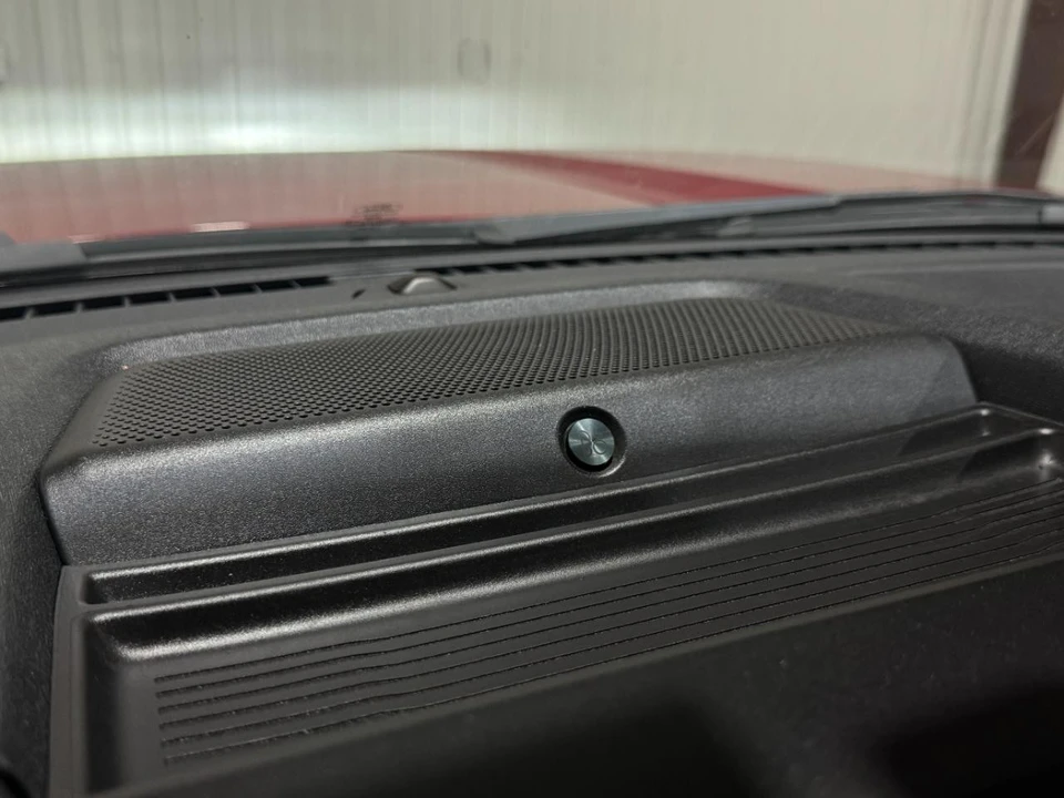 2024 Ford Super Duty 5th Gen - Image 15 of 31
