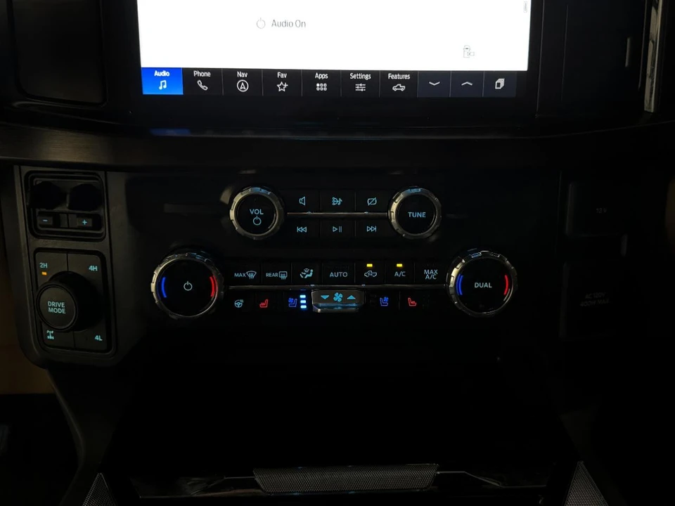2024 Ford Super Duty 5th Gen - Image 12 of 31