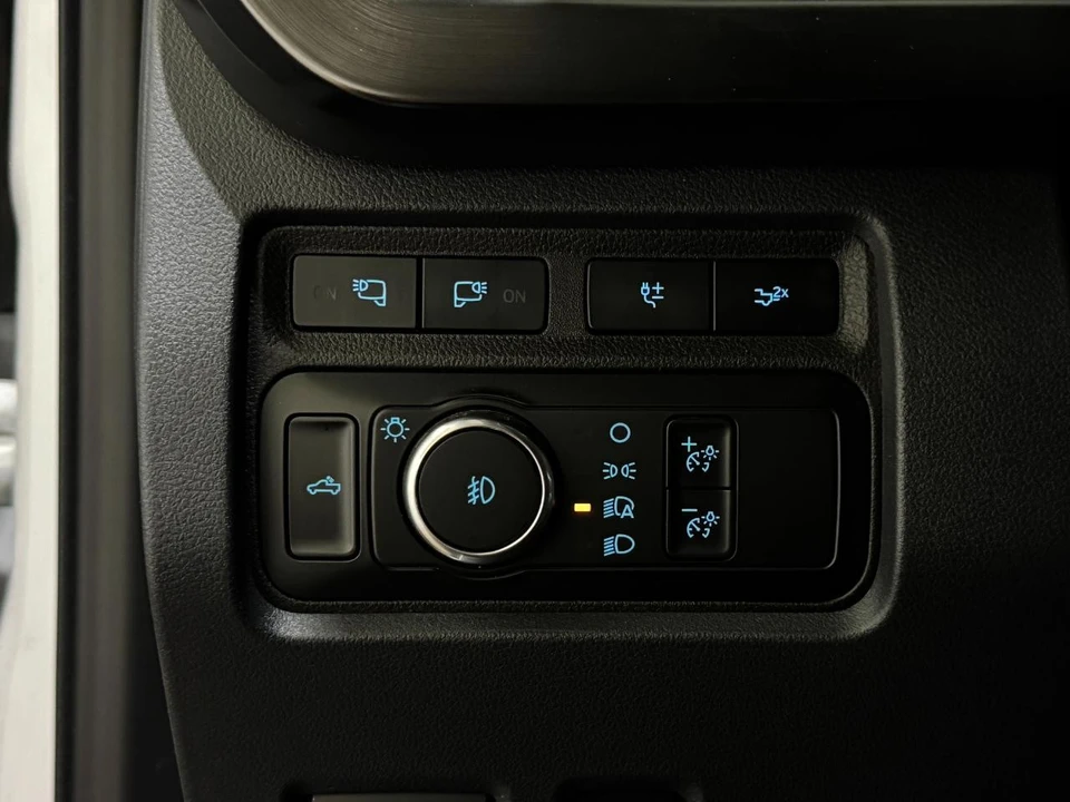 2024 Ford Super Duty 5th Gen - Image 8 of 31