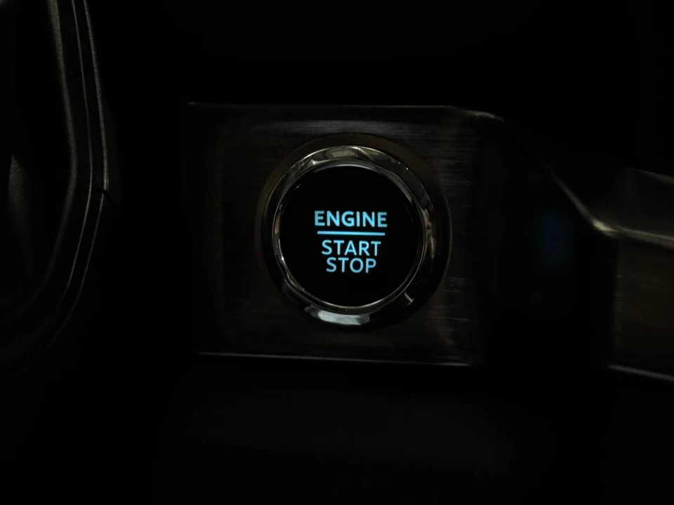 2024 Ford Super Duty 5th Gen - Image 9 of 31