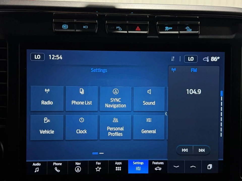 2024 Ford Super Duty 5th Gen - Image 15 of 31